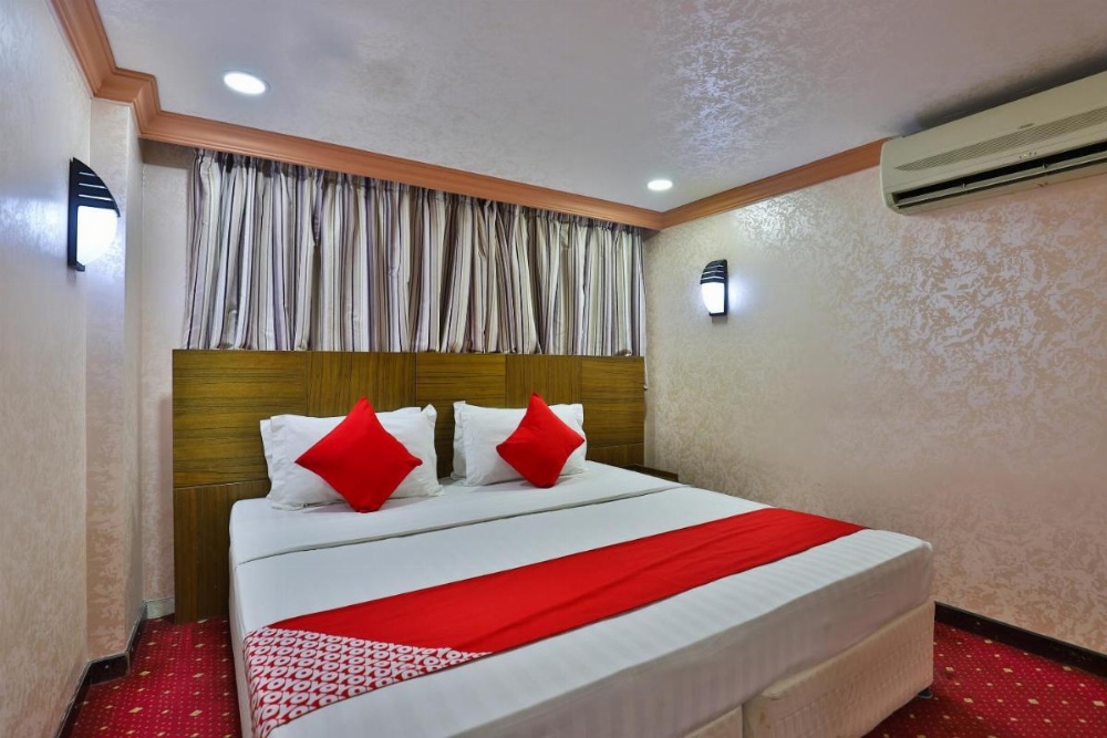 One Bedroom Apartment