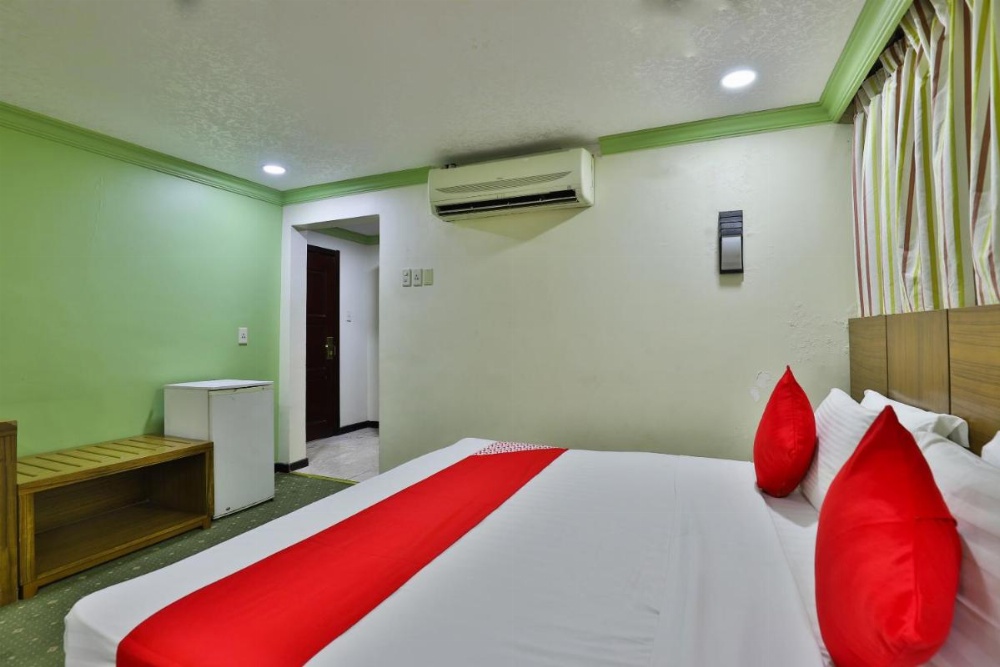 Room image 5